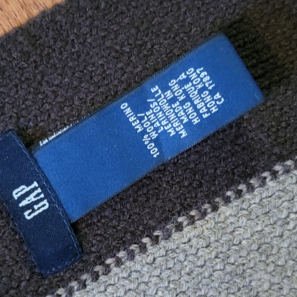 Wool scarf - Picture 3 of 4